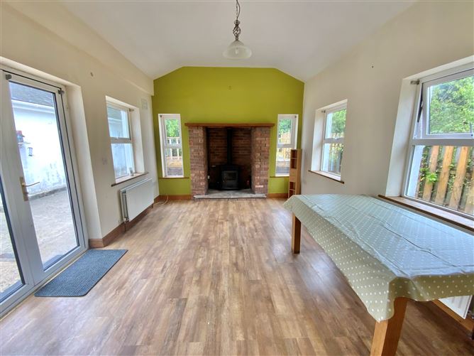 44 Seaview, Poulshone, Ardamine, Wexford