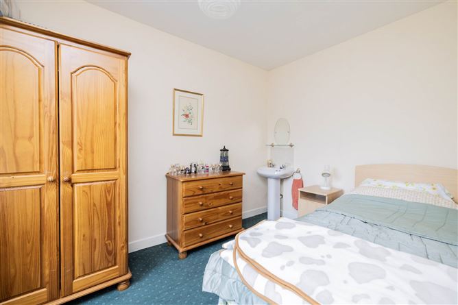 33 Templeville Drive, Templeogue, Dublin 6w