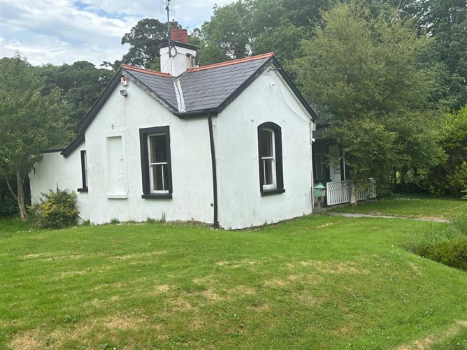 Rossnowlagh Road, Ballyshannon, Donegal