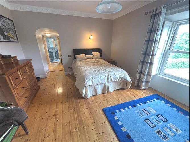 Rossnowlagh Road, Ballyshannon, Donegal