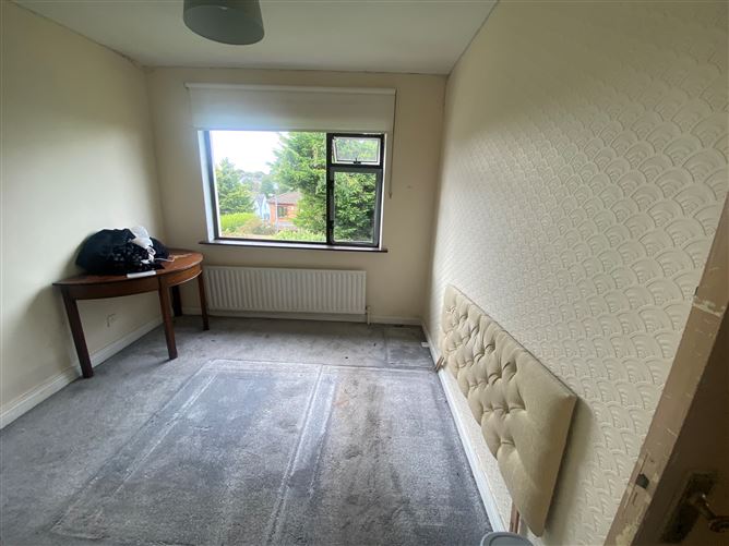 222 Moyville, Edmondstown Road, Rathfarnham, Dublin 16