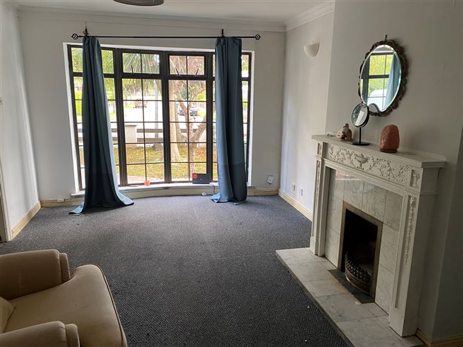 222 Moyville, Edmondstown Road, Rathfarnham, Dublin 16