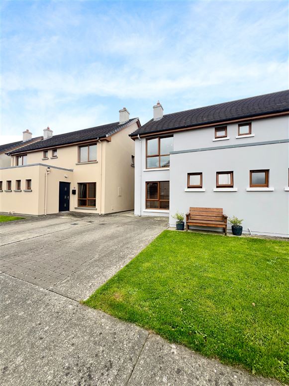 19 Gort Na Greine, Cahermoneen,, Tralee, Kerry
