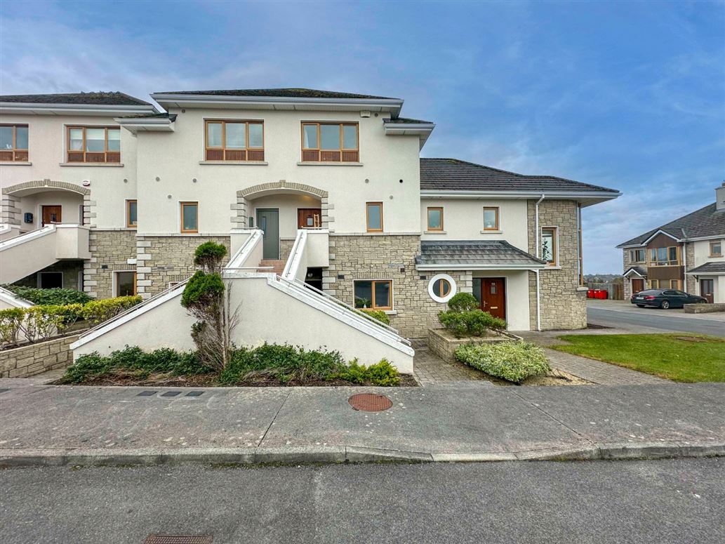 65 Drisin, Ballymoneen Road, Knocknacarra, Galway.