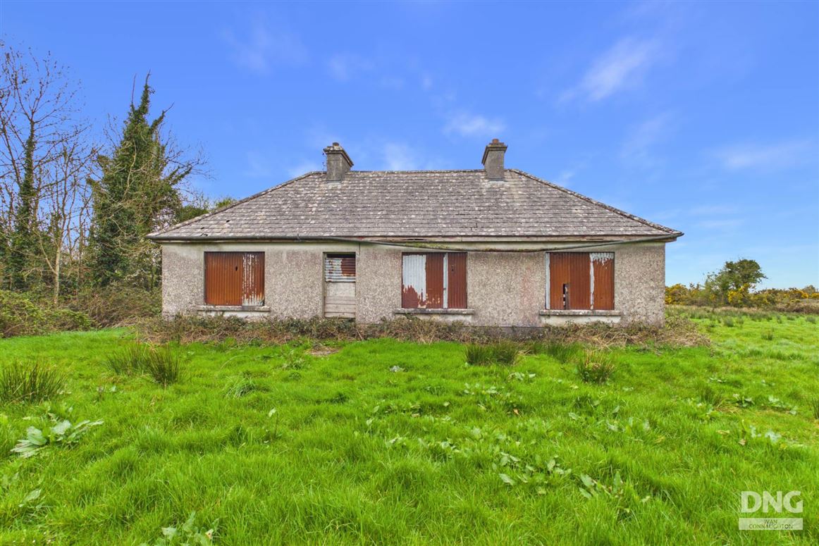 Derelict Residence On C. 0.90 Acres, Derryvode, Williamstown, County Galway