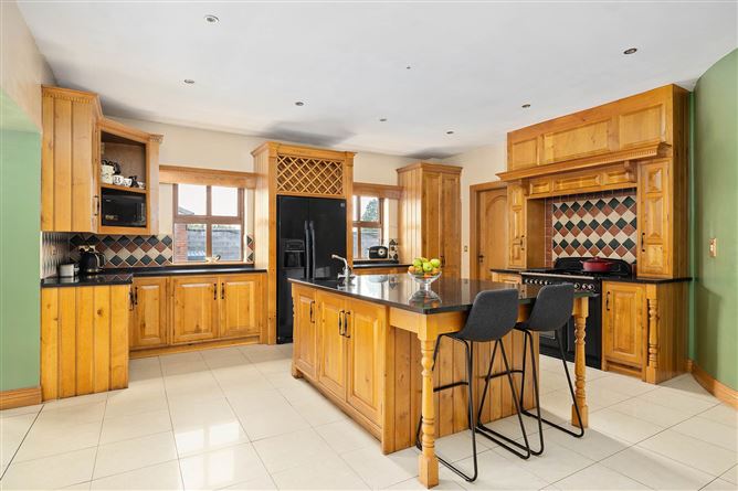 Newtown Road, Maynooth, County Kildare