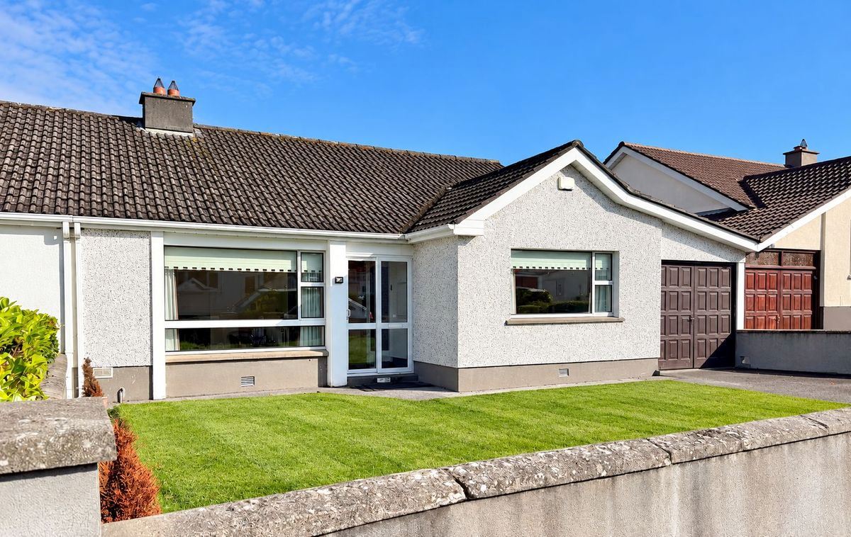 Photo 1 of 35 — 21 Lacken Drive, Kilkenny, Kilkenny