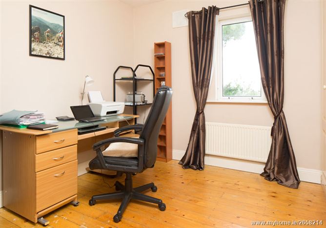 3 Knockdara, Seamount Road, Malahide,   Dublin North