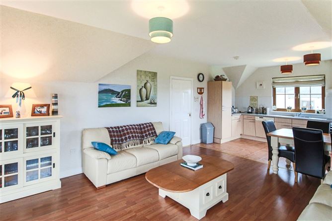 15 Lough Allen Resort, Drumshanbo, Leitrim
