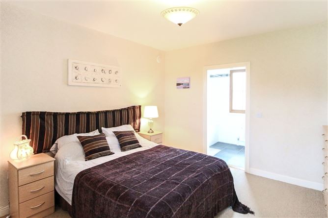 15 Lough Allen Resort, Drumshanbo, Leitrim