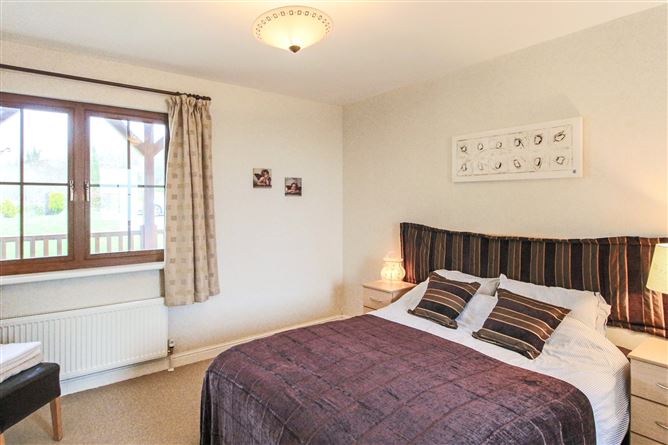 15 Lough Allen Resort, Drumshanbo, Leitrim