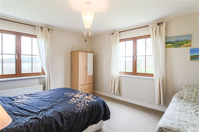 15 Lough Allen Resort, Drumshanbo, Leitrim
