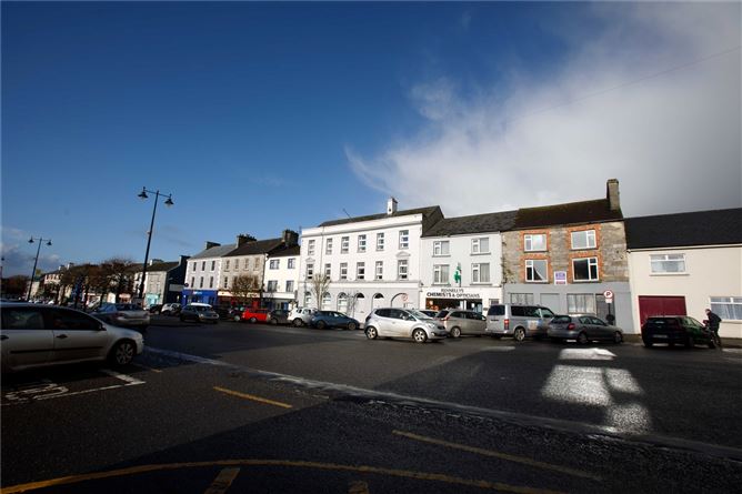 44 Main Street, Castleisland, Co. Kerry