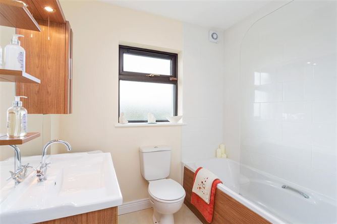 6 Marlton Hall, Marlton Road, Wicklow Town, Wicklow