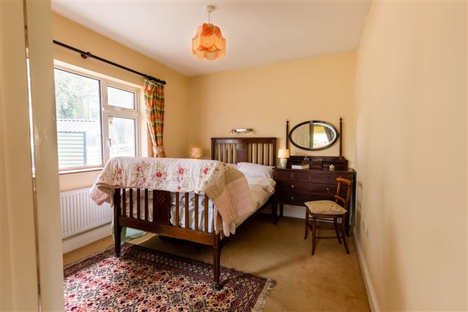 "Cuckoo Park", Castleholding, Roscrea, Tipperary