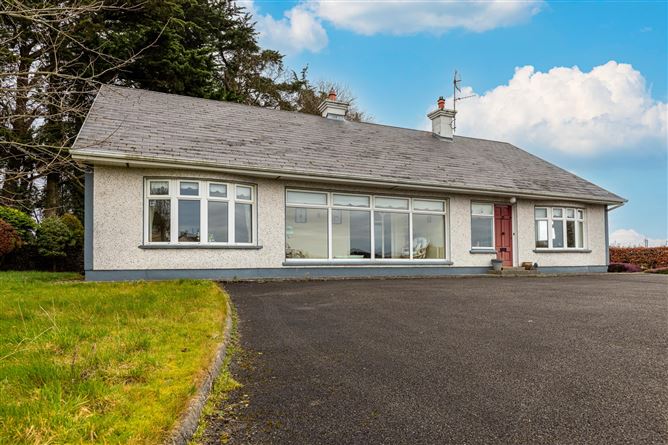 "Cuckoo Park", Castleholding, Roscrea, Tipperary