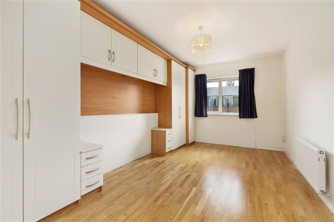 20 Castle Court, Kilgobbin, Sandyford, Dublin 18