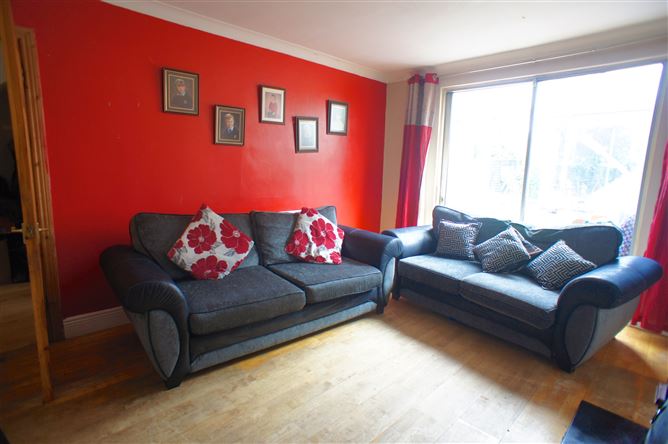 4 Grange Grove, Blackrock, County Dublin