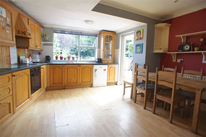 4 Grange Grove, Blackrock, County Dublin