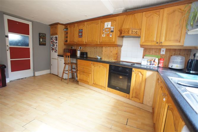 4 Grange Grove, Blackrock, County Dublin
