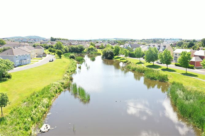 15 Lakeside Gardens, Kilminchy, Portlaoise, Laois