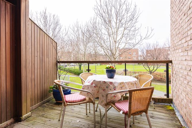 23 Hunters Avenue, Hunters Wood, Ballycullen, Dublin 24