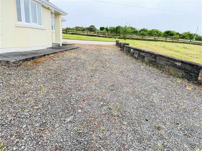 Photo 27 of 32 — Illaunbaun, Lahinch, Clare