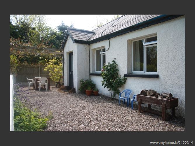 "Bluebell Cottage", Carrigane, Carrigtwohill, Co. Cork