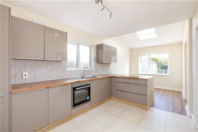 8 Gainsborough Close, Malahide, Co. Dublin