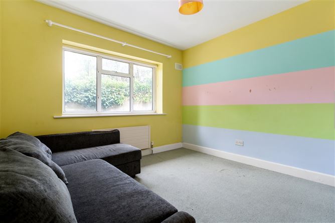 24 Greenfield Park, Donnybrook, Dublin 4