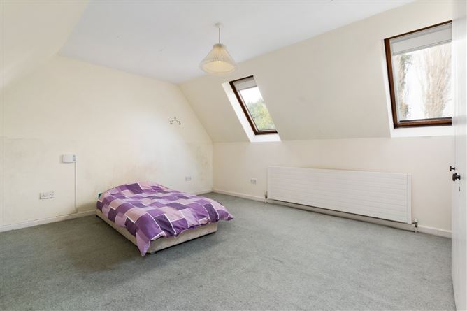 24 Greenfield Park, Donnybrook, Dublin 4