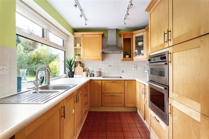 24 Greenfield Park, Donnybrook, Dublin 4