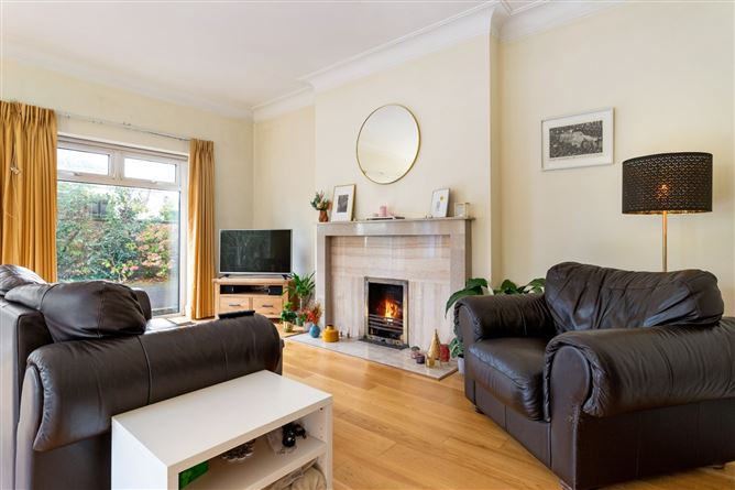 24 Greenfield Park, Donnybrook, Dublin 4