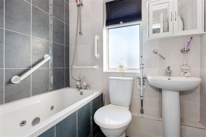 4 Newbury Heights, Clonshaugh, Dublin 17