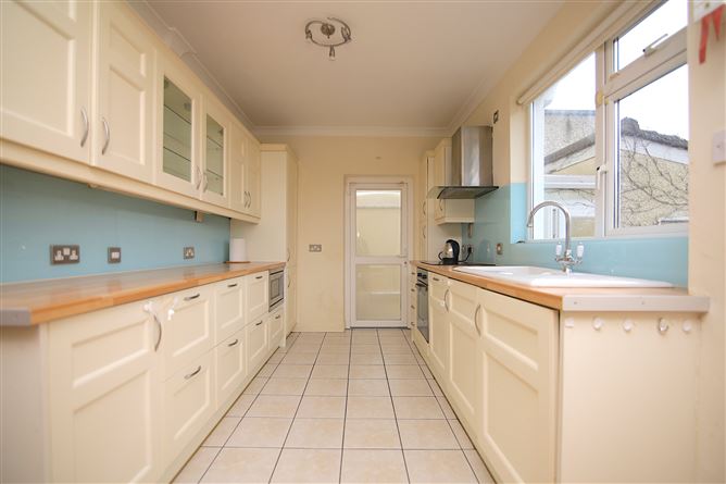 72 St. Assam's Avenue, Raheny,   Dublin 5