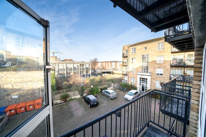 75 Pier 19, South City Centre - D8, Dublin 8