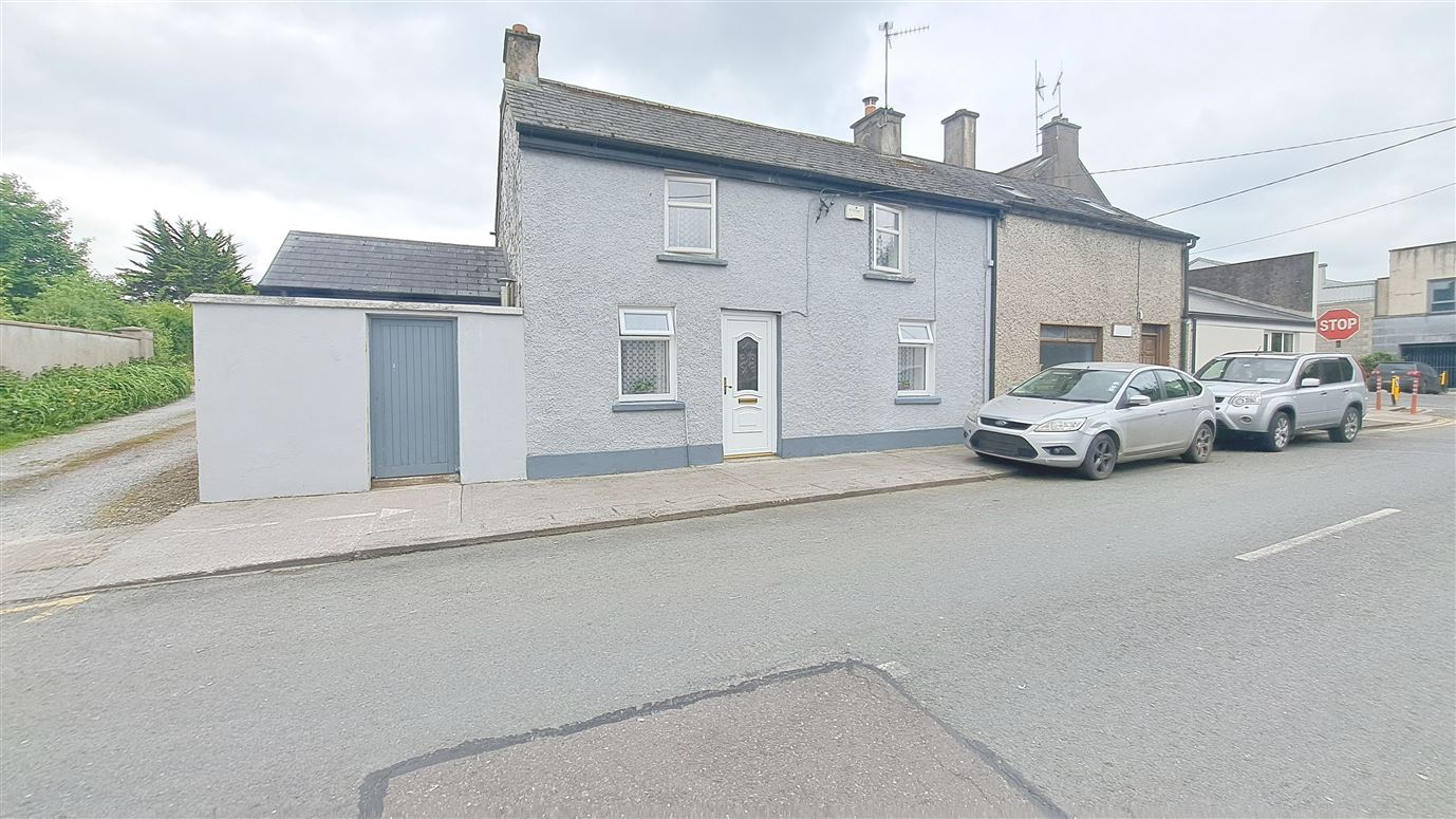 27, Robert Street, Mitchelstown, Cork
