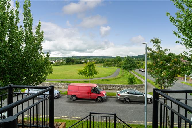 15 Carrigmore Green, Citywest, Co. Dublin