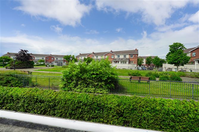15 Carrigmore Green, Citywest, Co. Dublin