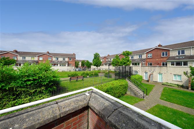 15 Carrigmore Green, Citywest, Co. Dublin