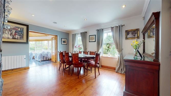7 Roemore Village, Breaffy, Castlebar, Co. Mayo