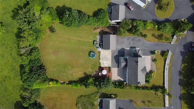 7 Roemore Village, Breaffy, Castlebar, Co. Mayo
