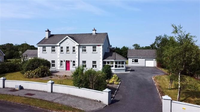 7 Roemore Village, Breaffy, Castlebar, Co. Mayo
