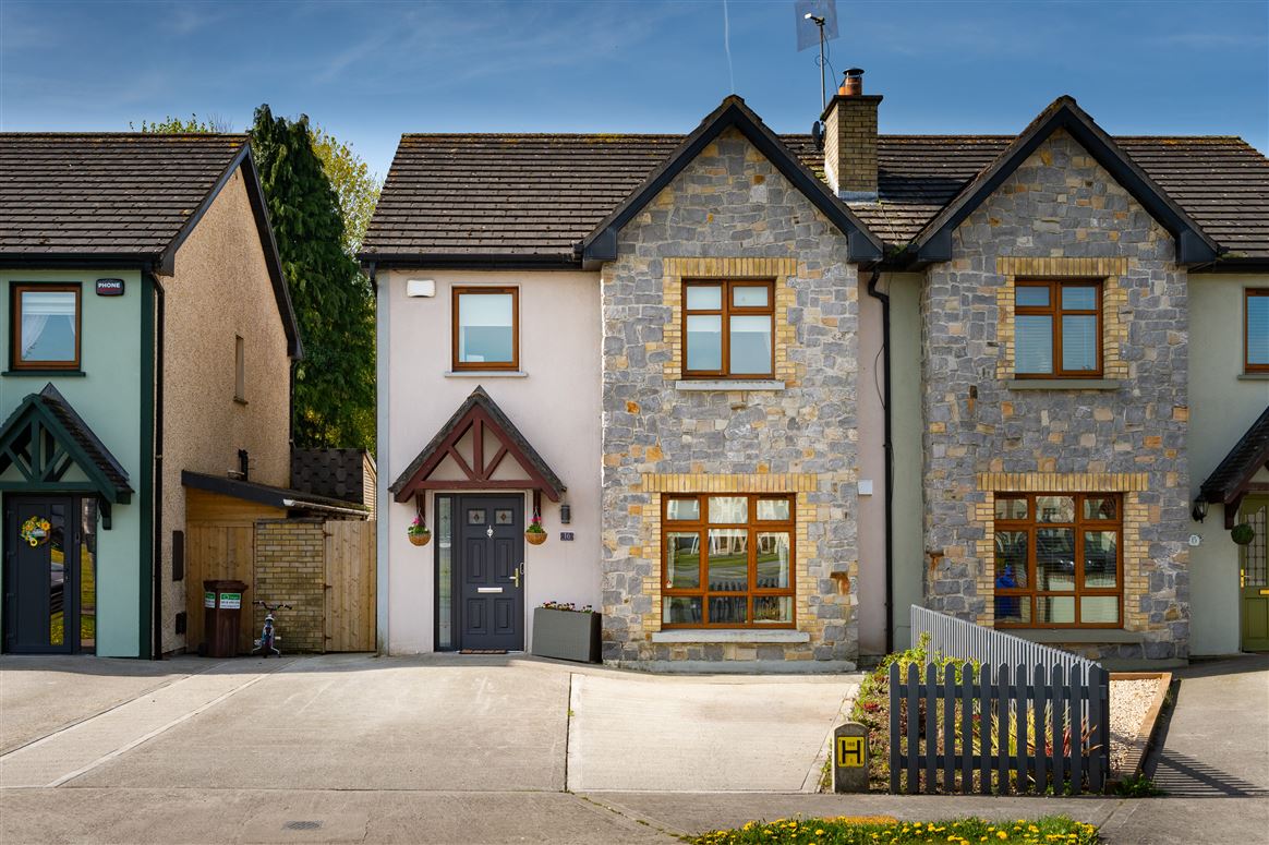 16 Grange Hall, Mountmellick, Laois