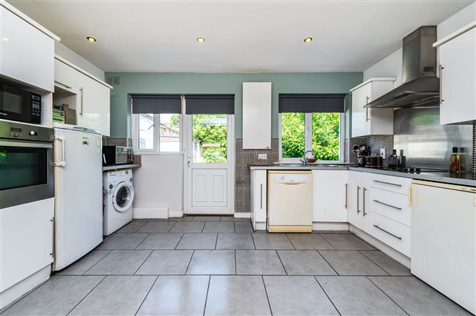 Photo 9 of 31 — 23 Westpark, Blessington, Wicklow
