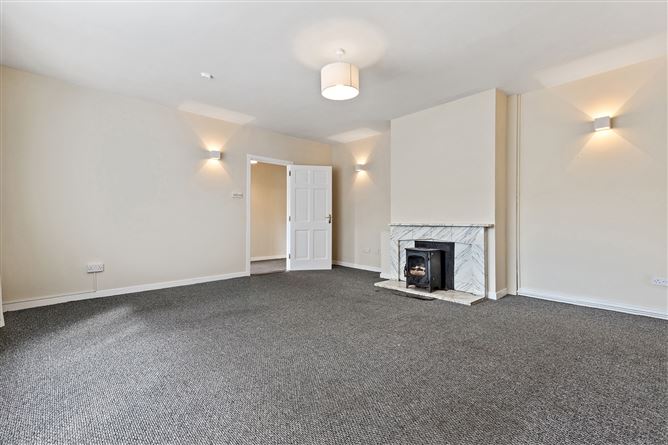 No. 2 Slaneyview Court, Wexford Town, Wexford