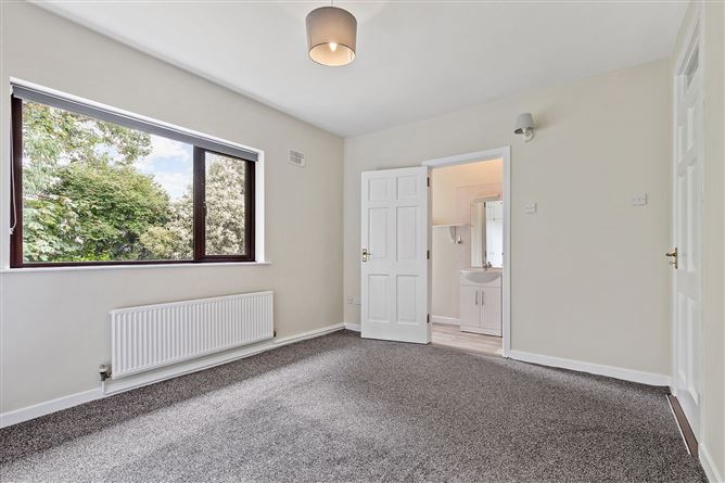 Photo 18 of 25 — No. 2 Slaneyview Court, Wexford Town, Wexford