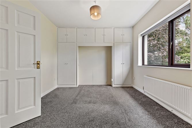 Photo 17 of 25 — No. 2 Slaneyview Court, Wexford Town, Wexford
