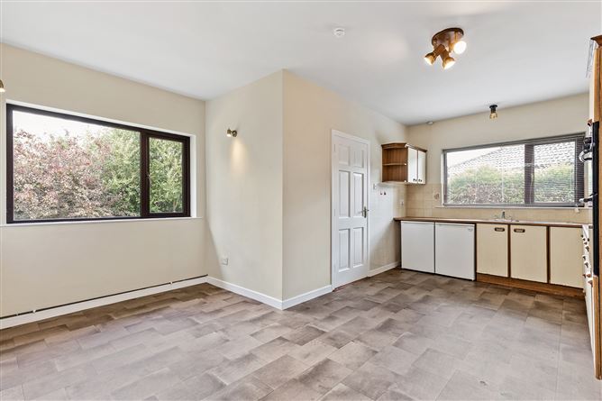 Photo 8 of 25 — No. 2 Slaneyview Court, Wexford Town, Wexford
