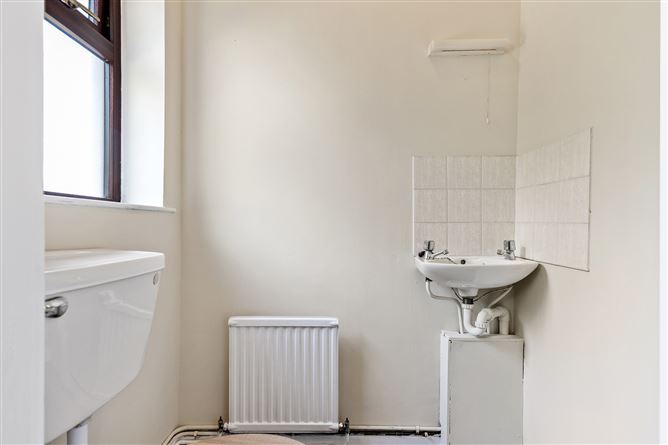 Photo 13 of 25 — No. 2 Slaneyview Court, Wexford Town, Wexford